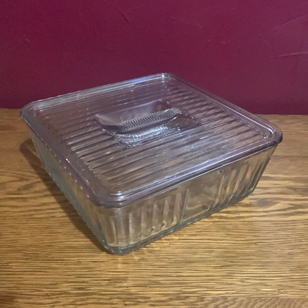 Anchor Hocking 9” 1932 Vintage Design square Glass Refrigerator Dish with Lid